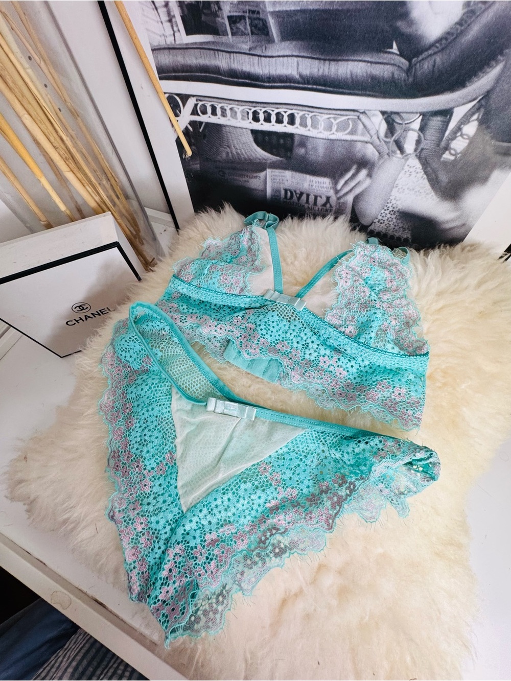 Turquoise Lace Bralette & Bikini Set - Unbranded